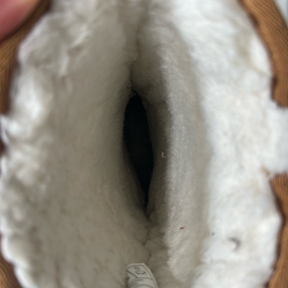 UGG Boots Koolaburra Suede Calf High Bows Tan Suede Winter Slip On (Runs Big 6) - Picture 7 of 15